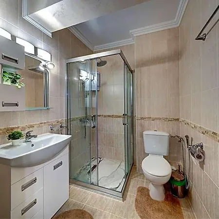 Luxe Olymp In * Свети-Влас