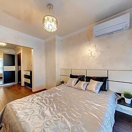 Luxe Olymp In Апартаменты *